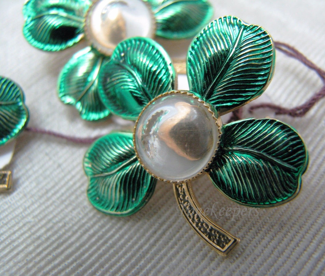 c353 For a Touch of The Irish Heres Your Four Leaf Clover for St. Patricks Day!!!