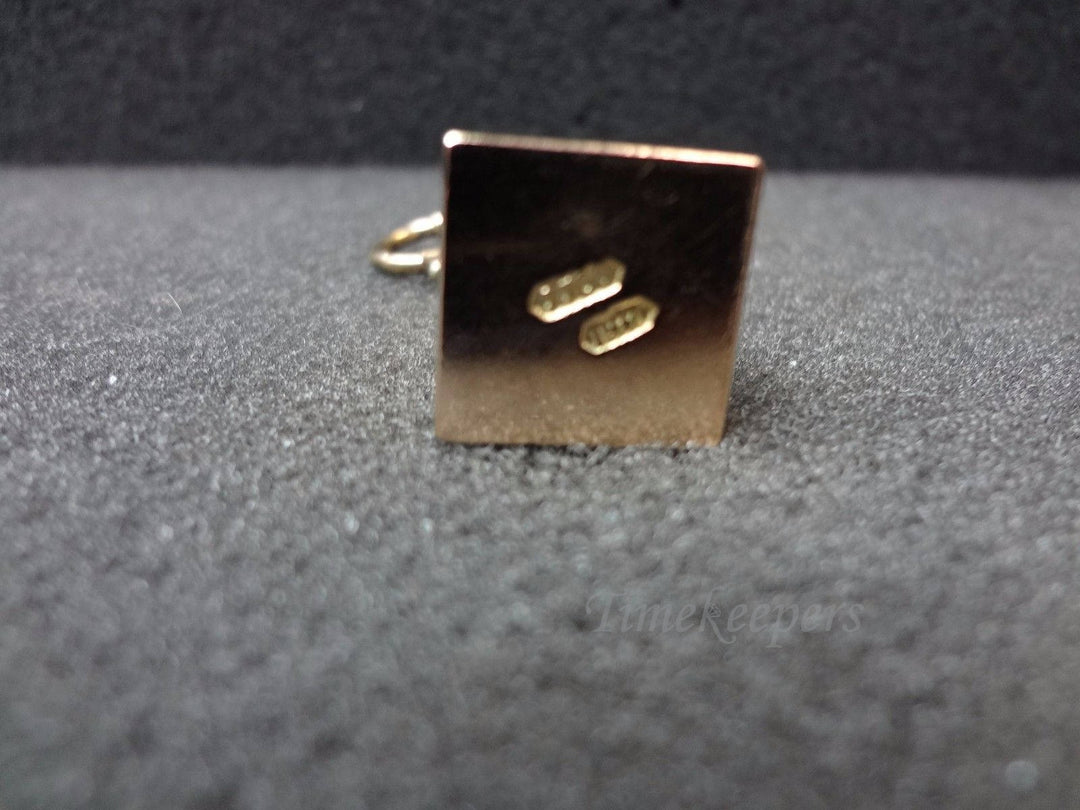 a706 Pretty 14k Yellow Gold (3) story Japanese Pagoda Charm or Pendant