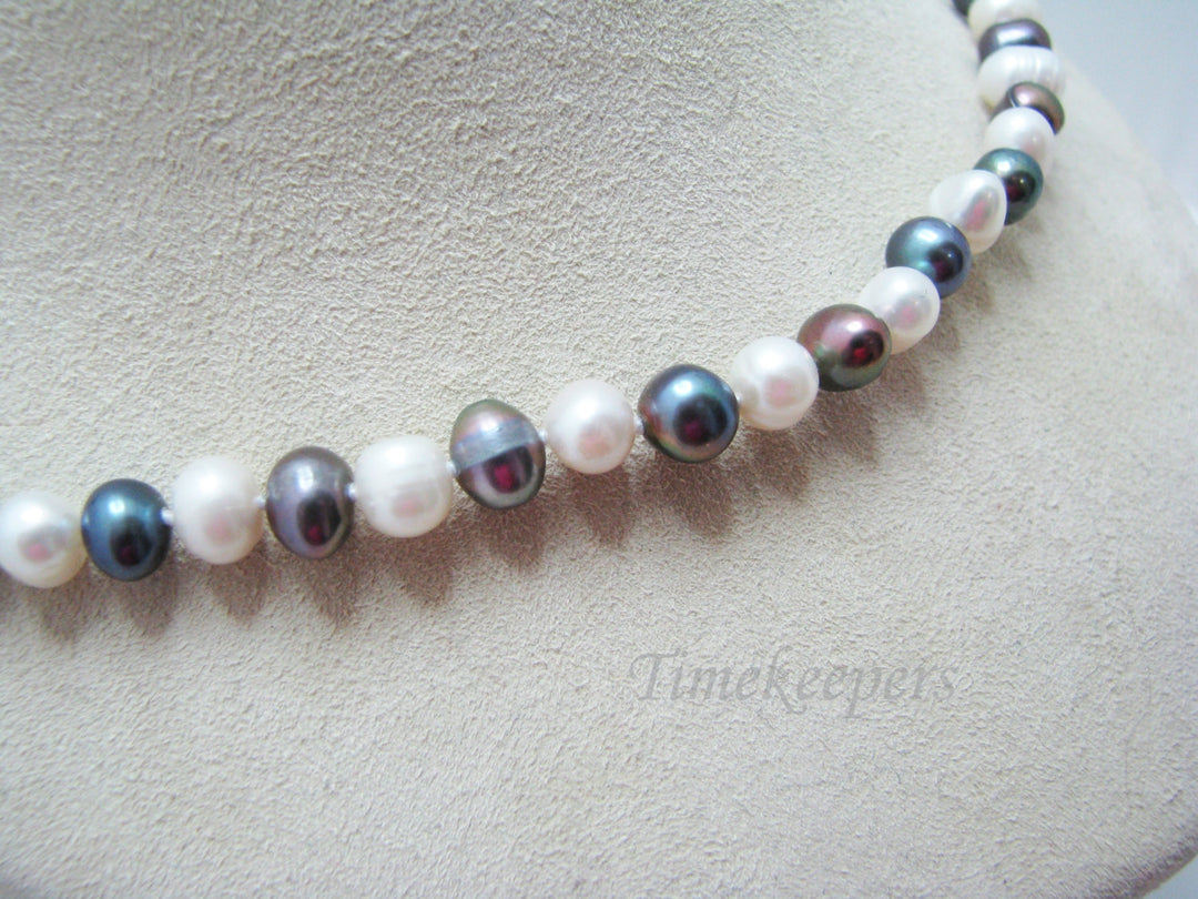 c227 Lovely Baroque Multi Color Pearl Necklace