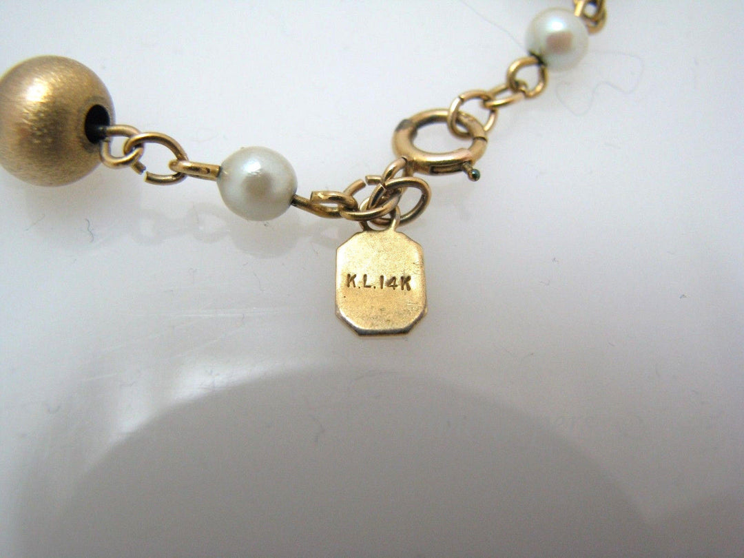 a545 Vintage Elegant Pearl and 14k Gold Bead Bracelet