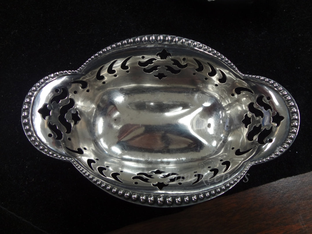 c684 Beautiful Set of Vintage Sterling Nut or Candy Baskets by Tiffany &amp; Co.