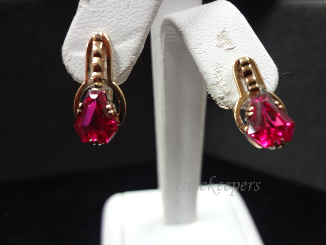 a280 Vintage / Antique 14k Yellow Gold Drop Earrings with Red Crystals