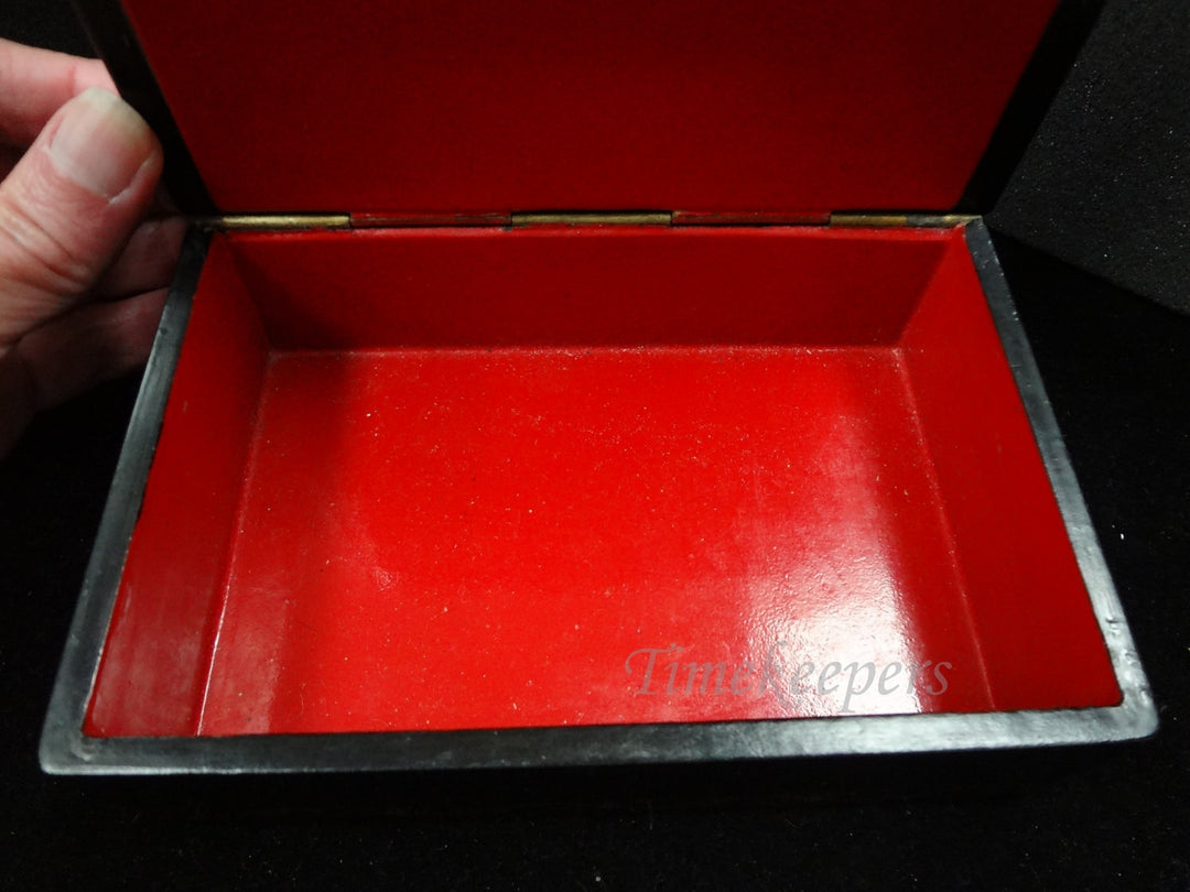 c524 Russian Palekh Tradition Painted Lacquer Box