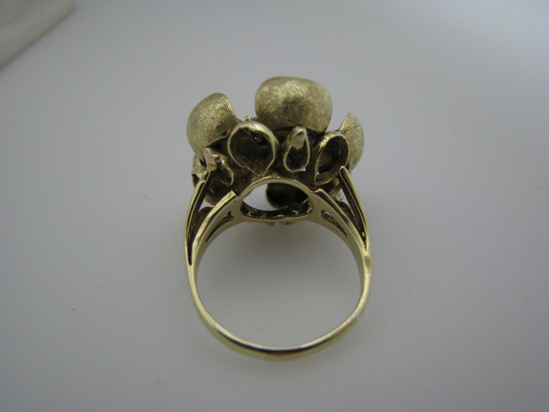 a966 Unique 14k Yellow Gold Flower Ring with Black Enamel and (7) Diamonds