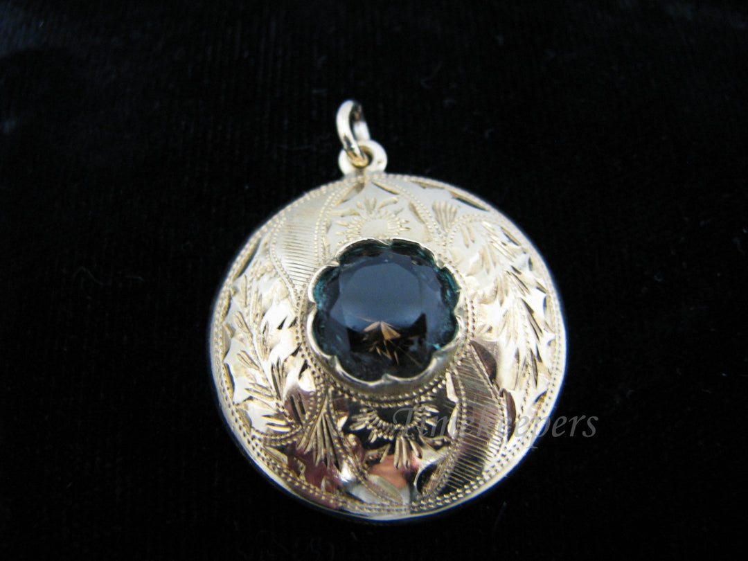 a588 Gorgeous Etched Round Vintage Pendant Center Smokey Quartz 14K Yellow Gold