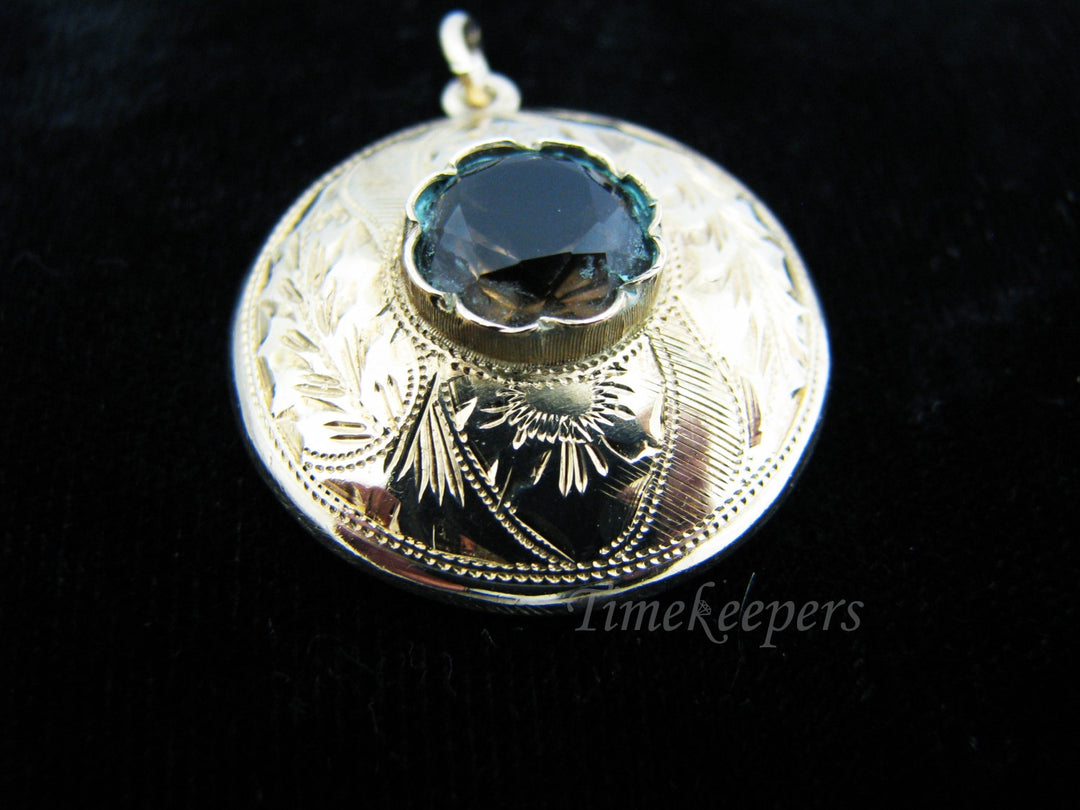 a588 Gorgeous Etched Round Vintage Pendant Center Smokey Quartz 14K Yellow Gold