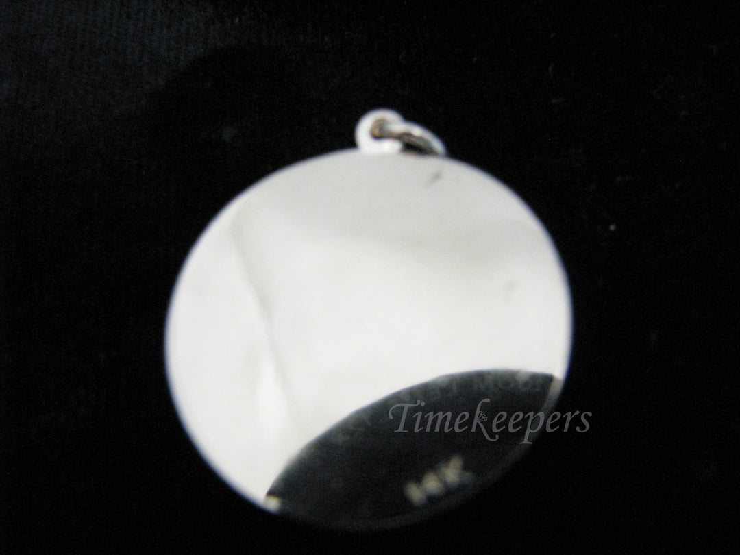 a588 Gorgeous Etched Round Vintage Pendant Center Smokey Quartz 14K Yellow Gold