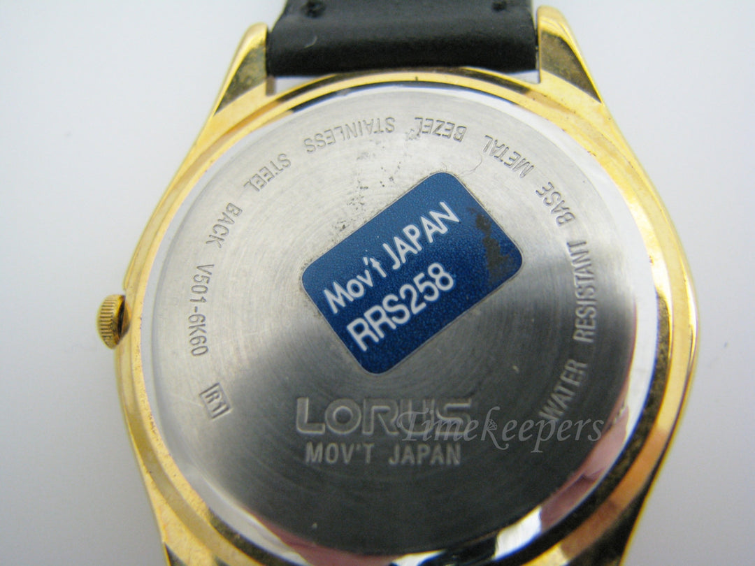 c062 Retro Quartz Lorus Mickey Mouse Watch with Beveled Crystal Red & Blue Dial