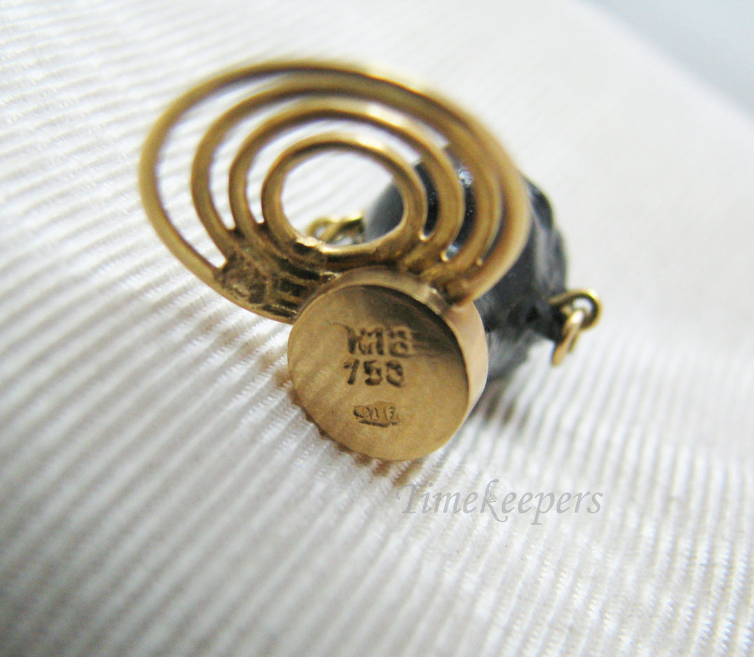 a860 Vintage Blackamoor Carved Ebony Head Pendant Charm in 18k yellow gold
