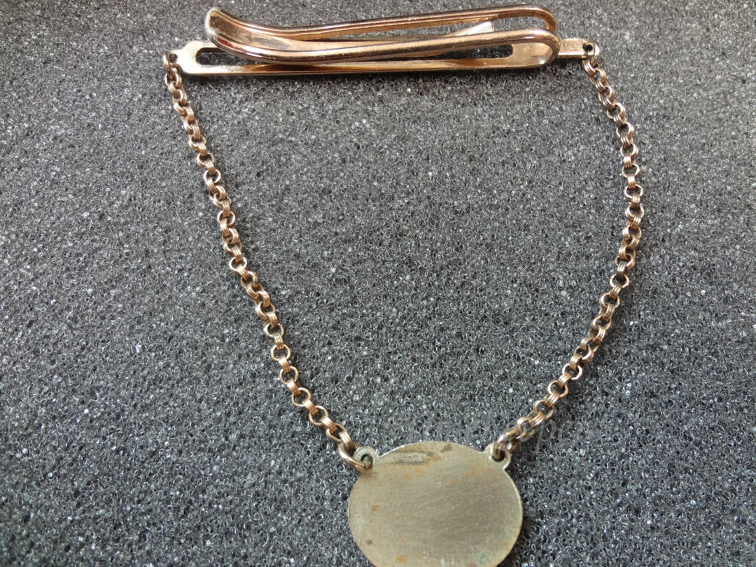 b009 Vintage Tie Bar with Chain and Small Engraved Medallion