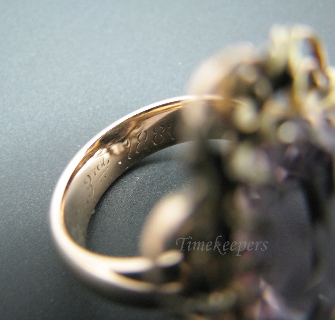 c506 Stunning Vintage Oval Amethyst Ring in 10k Yellow Gold