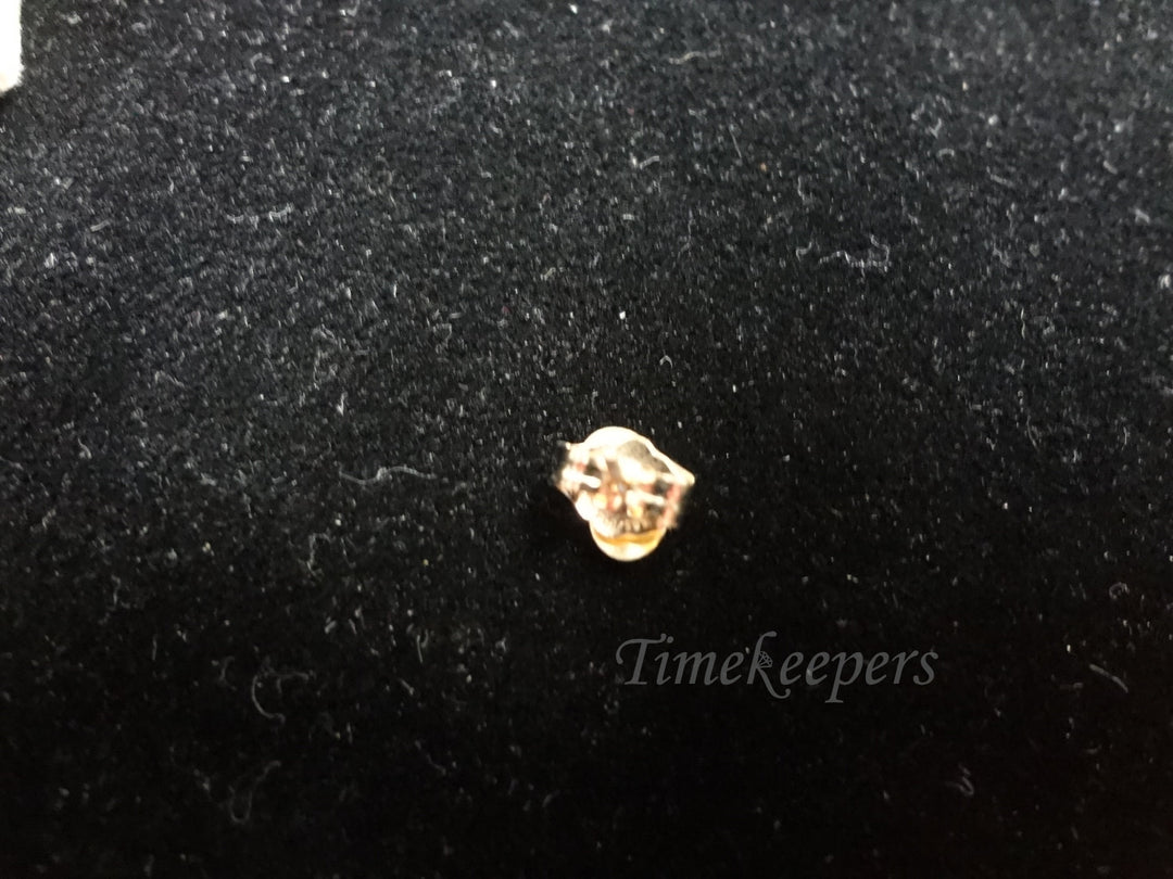 c179 Beautiful 14k Yellow Gold Delicately Etched Heart Pierced Earrings