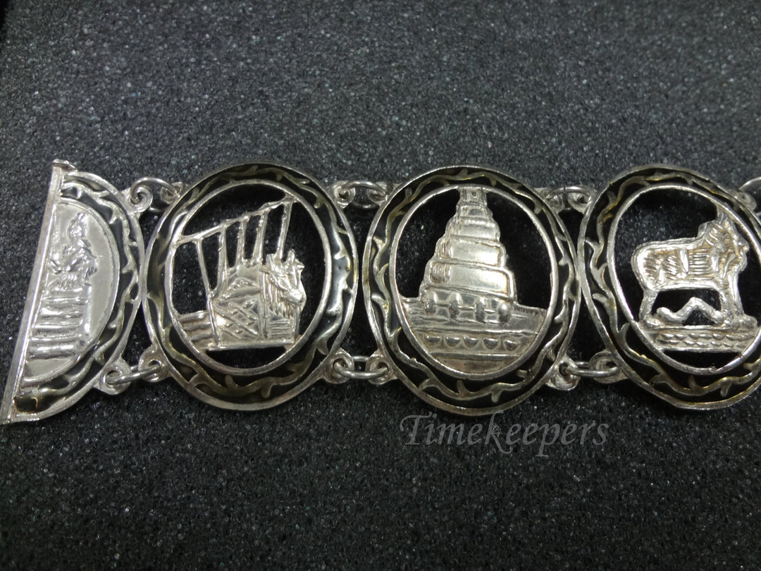 c230 BEAUTIFUL! Sterling Silver Cut out Medallion Link Bracelet