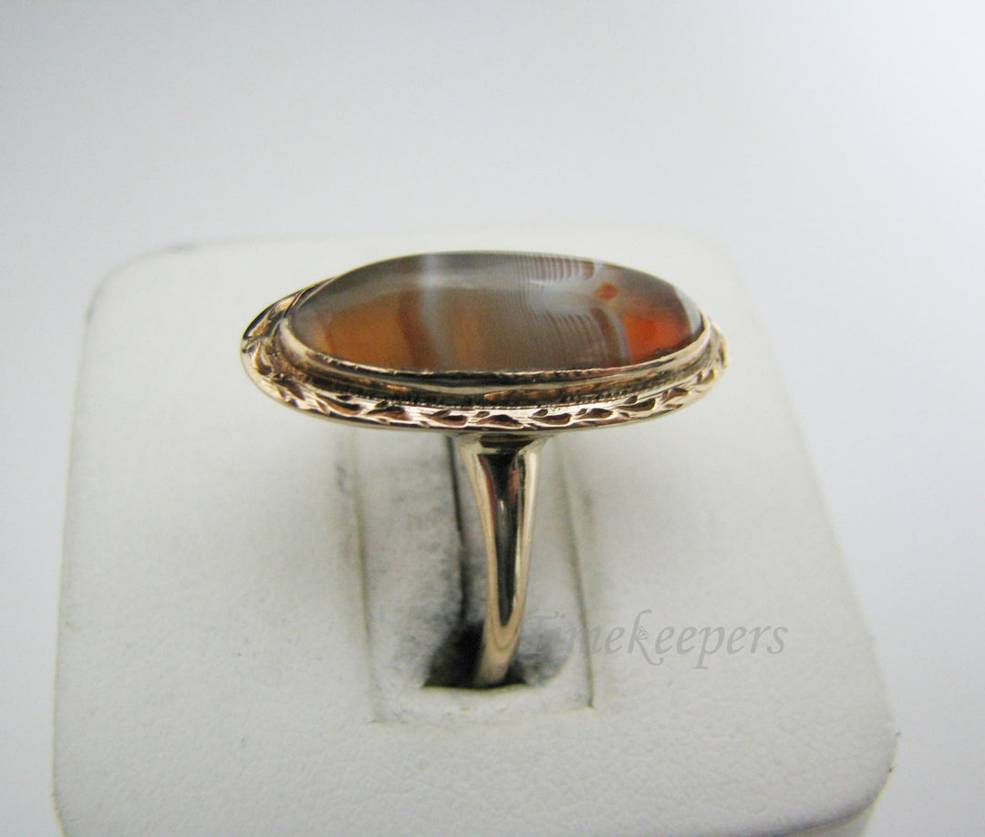 c169 Beautiful Brown and White Agate Ring in 14k Yellow Gold