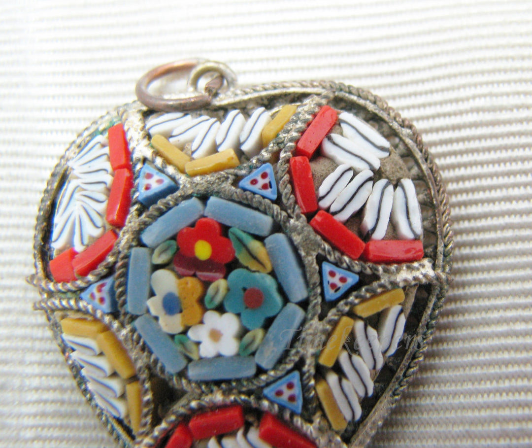 a937 Lovely Vintage Micro Mosaic Heart Pendant