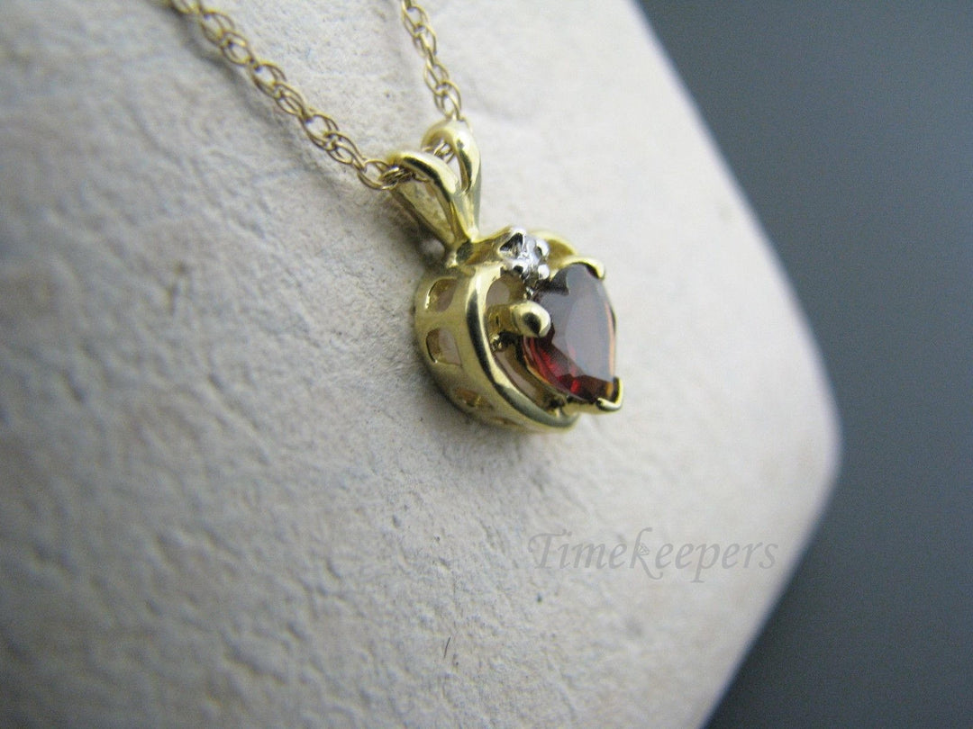 a944 Beautiful 14k Yellow Gold Heart Necklace & Earring Set with Dark Red Stones