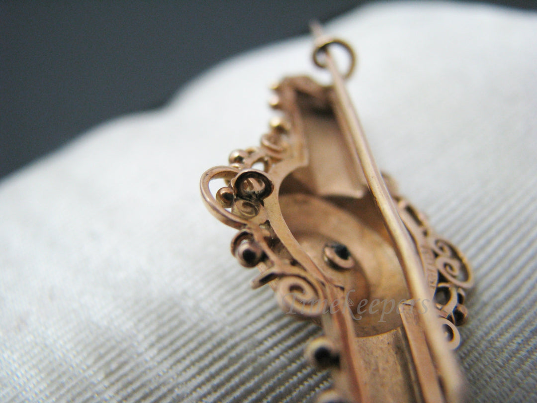 c143 Beautiful Unique Vintage 14k Yellow Gold Brooch with Center Pearl