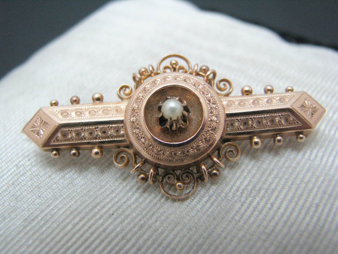 c143 Beautiful Unique Vintage 14k Yellow Gold Brooch with Center Pearl
