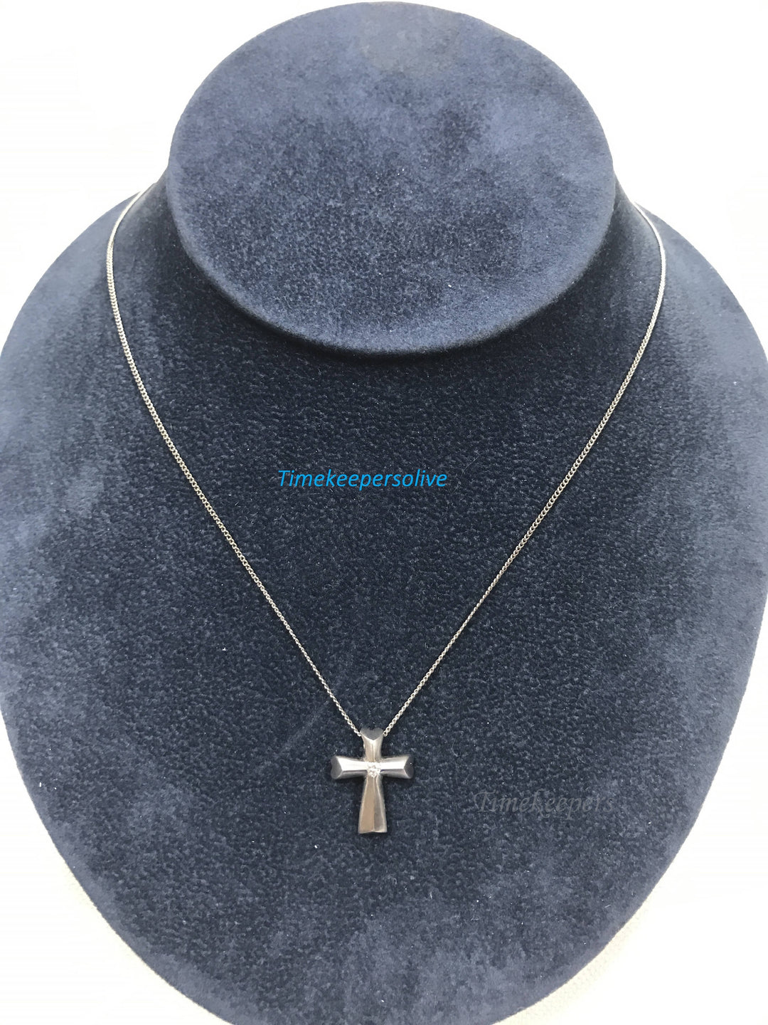 c374 Gorgeous Classic Vintage 14K White Gold 18" Chain Necklace Diamond Cross Pendant