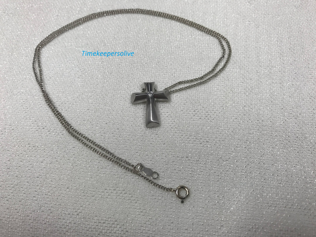 c374 Gorgeous Classic Vintage 14K White Gold 18" Chain Necklace Diamond Cross Pendant