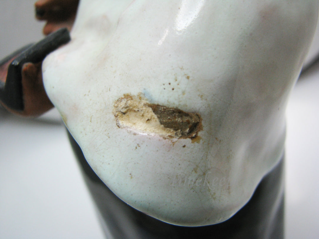 c452 Vintage Portuguese Clay Nodder - Priest-Double Jointed