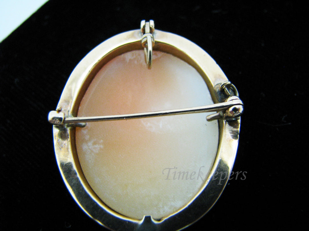c600 Gorgeous Vintage Carved Cameo Convertible Brooch/ Pendant in 10k Yellow Gold