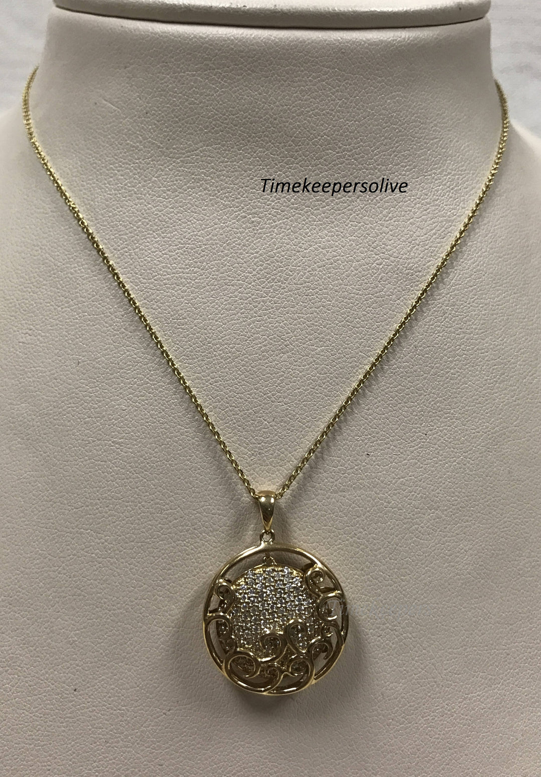 a814 Vintage Elegant Gabriel 14K Yellow Gold 18" Chain Necklace Diamond Pendant