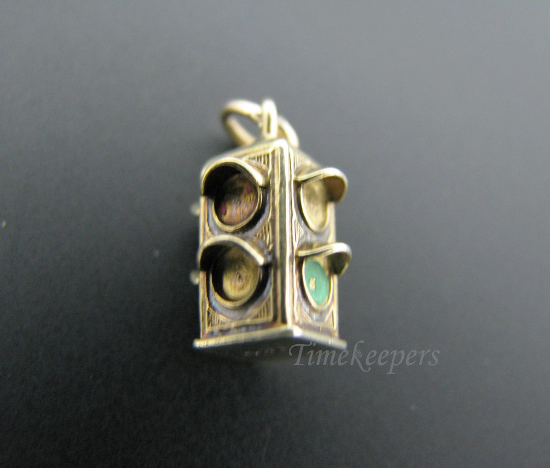 c625 Cute 4 Sided 2 Light Stop Light Charm or Pendant in 14k Yellow Gold