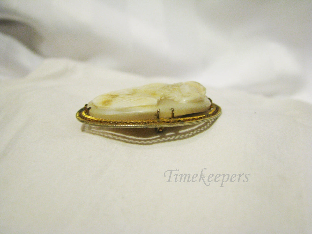 c445 Vintage White Cameo in Yellow Gold Filled Filigree Setting Brooch