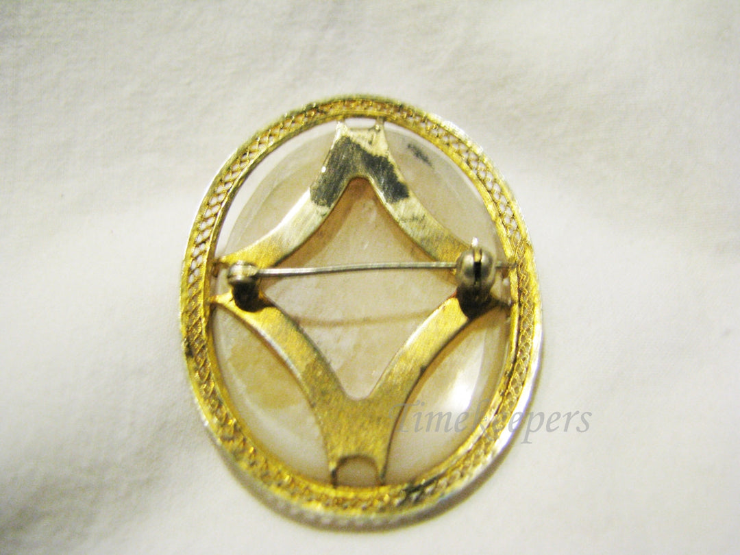 c445 Vintage White Cameo in Yellow Gold Filled Filigree Setting Brooch