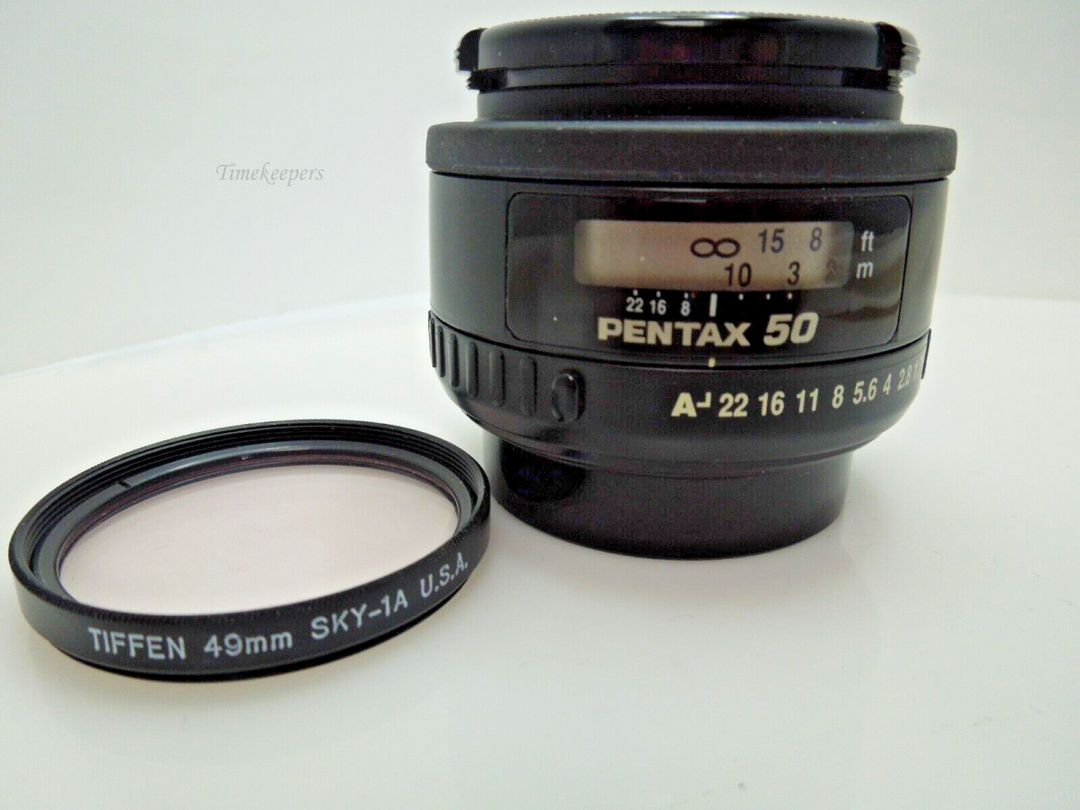 s599 Pentax 50mm SMCP-FA f / 1.4 lens  with Tiffen 49mm Sky-1A USA Filter  