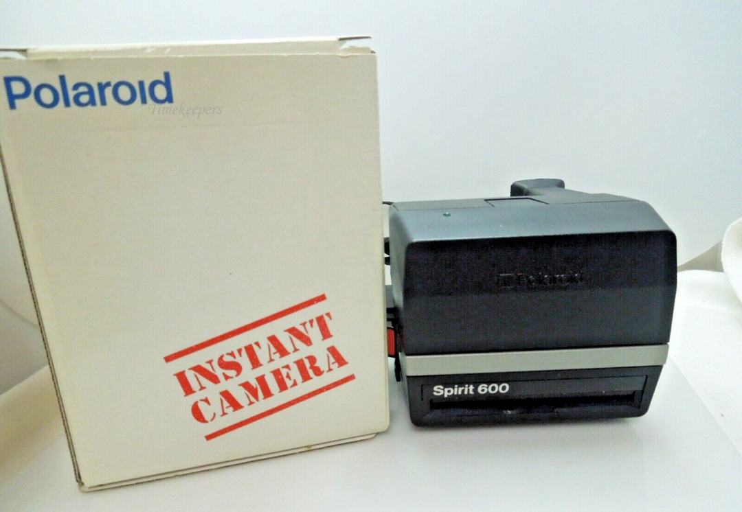 s602 Vintage 1980 Polaroid Spirit 600 Film Camera Untested in Original Box  