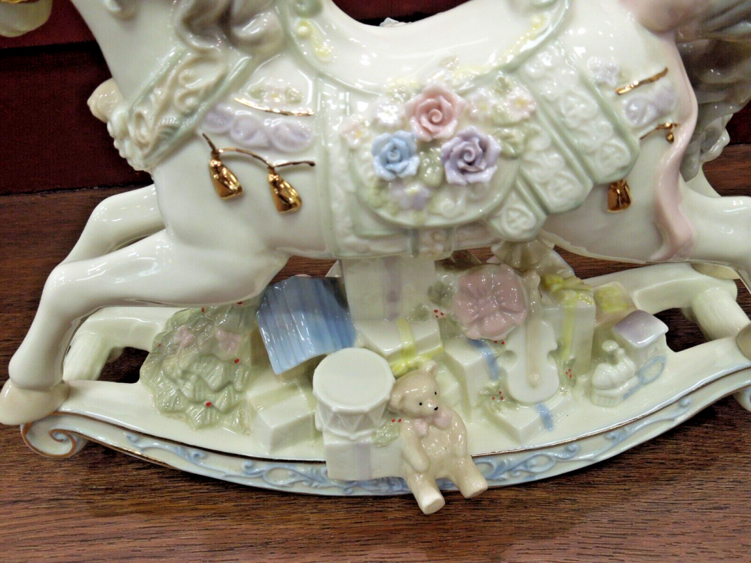 s681 Vintage Sankyo-Fine Porcelain-Christmas Musical Rocking Horse