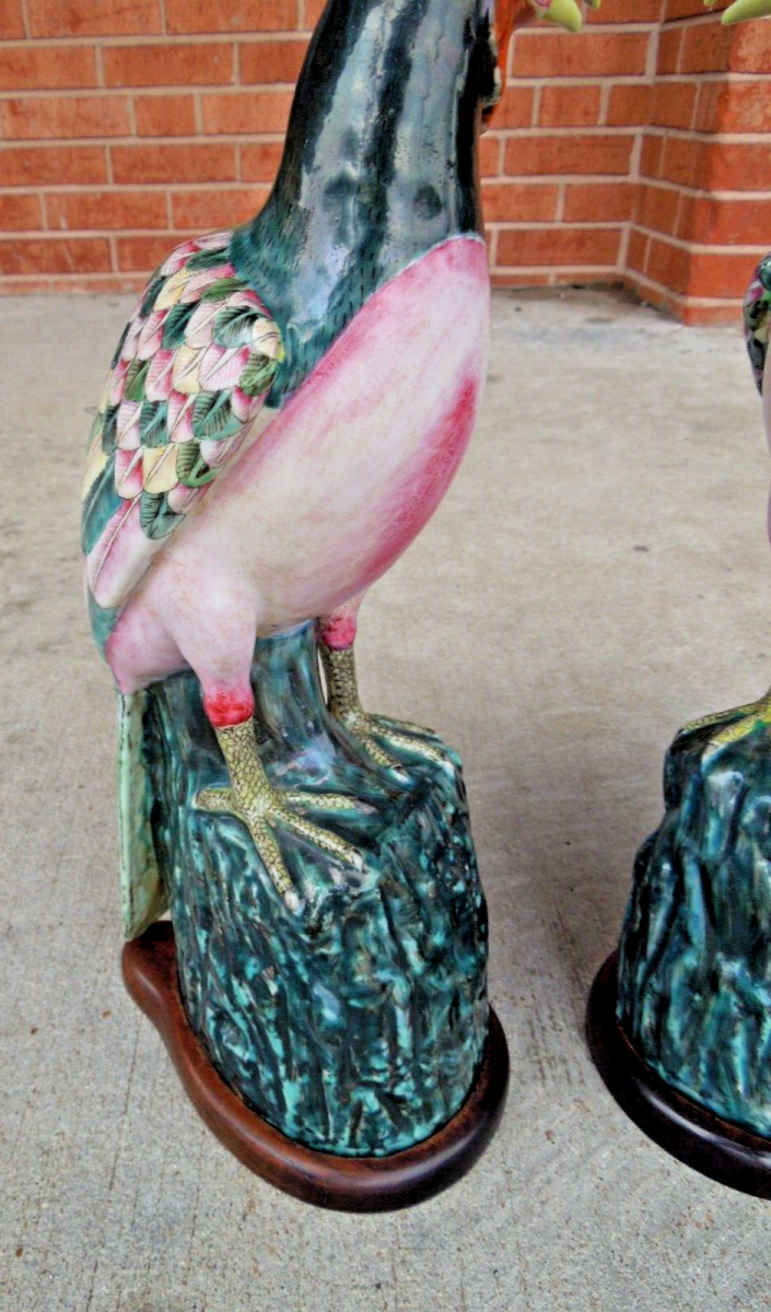 t008 Antique Pair of Porcelain Chinese Phoenix Birds Statue Pair with wooden base,Chinese Antique,Rare Collectibles,Rarest of the Rare  