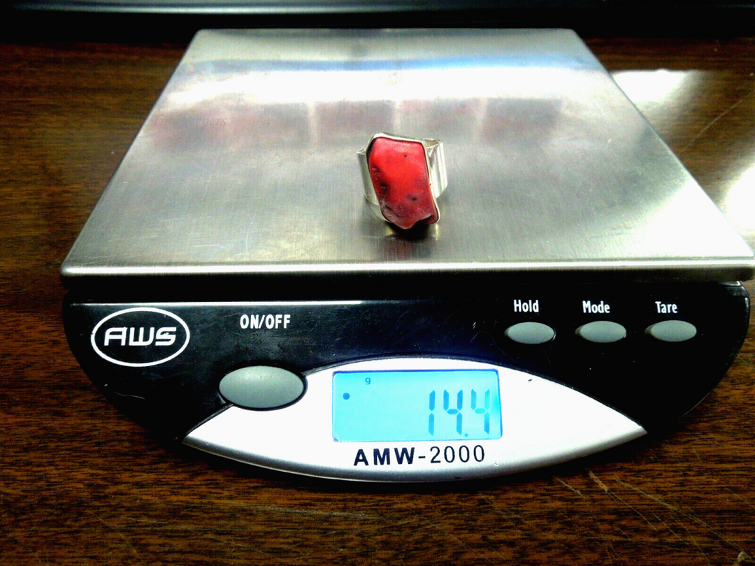 s079 Vintage Sterling Silver Deep Red Coral Stone Ring 8/14.4g