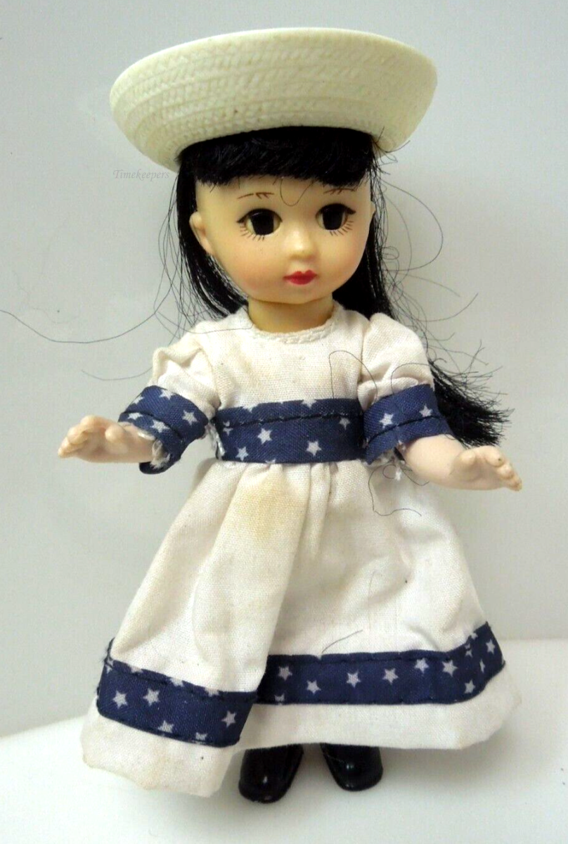 s542 Set of 2 Madame Alexander Cruella De Vil Doll and Sail Sailor Hat Mcdonalds Happy Meal Toy  