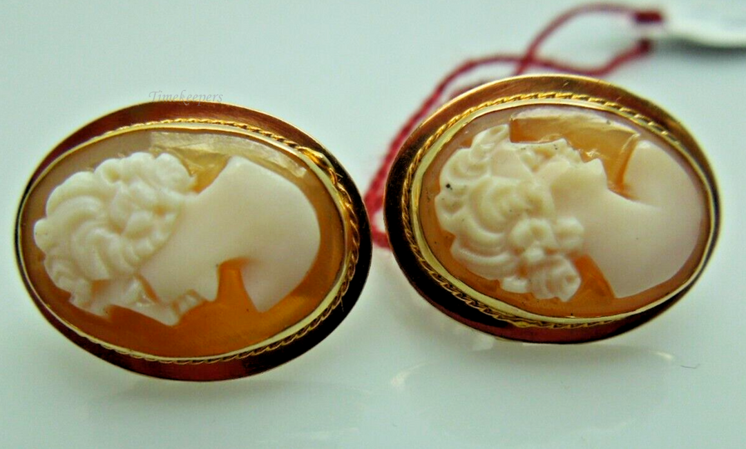 s776 Cameo Earrings, Classic Stud Earrings, Small Gold Dainty Earrings,14kt Cameo, Minimalist Gold Earrings, Portrait Earrings, Gift For Her