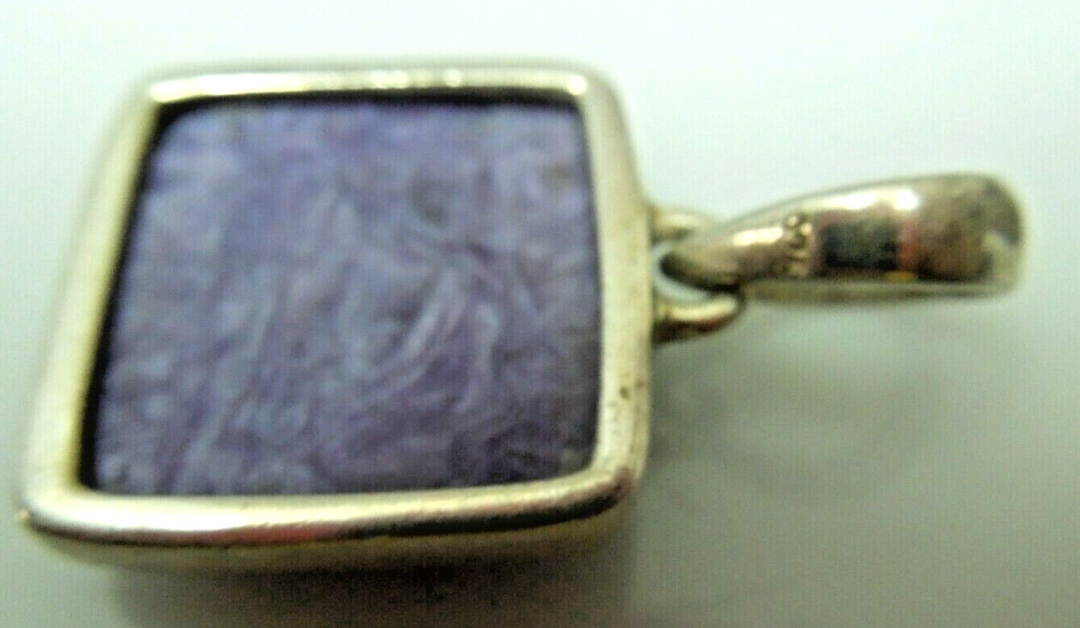 q323 Beautiful Sterling Silver  Pendant/Charm/Locket