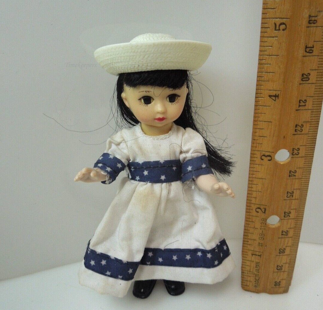 s542 Set of 2 Madame Alexander Cruella De Vil Doll and Sail Sailor Hat Mcdonalds Happy Meal Toy  