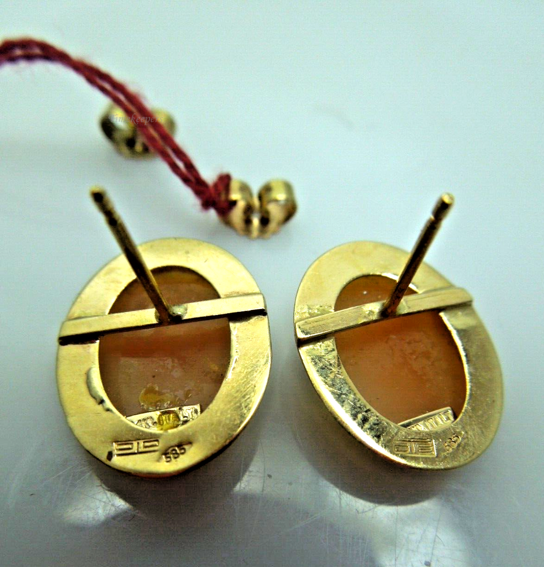 s776 Cameo Earrings, Classic Stud Earrings, Small Gold Dainty Earrings,14kt Cameo, Minimalist Gold Earrings, Portrait Earrings, Gift For Her