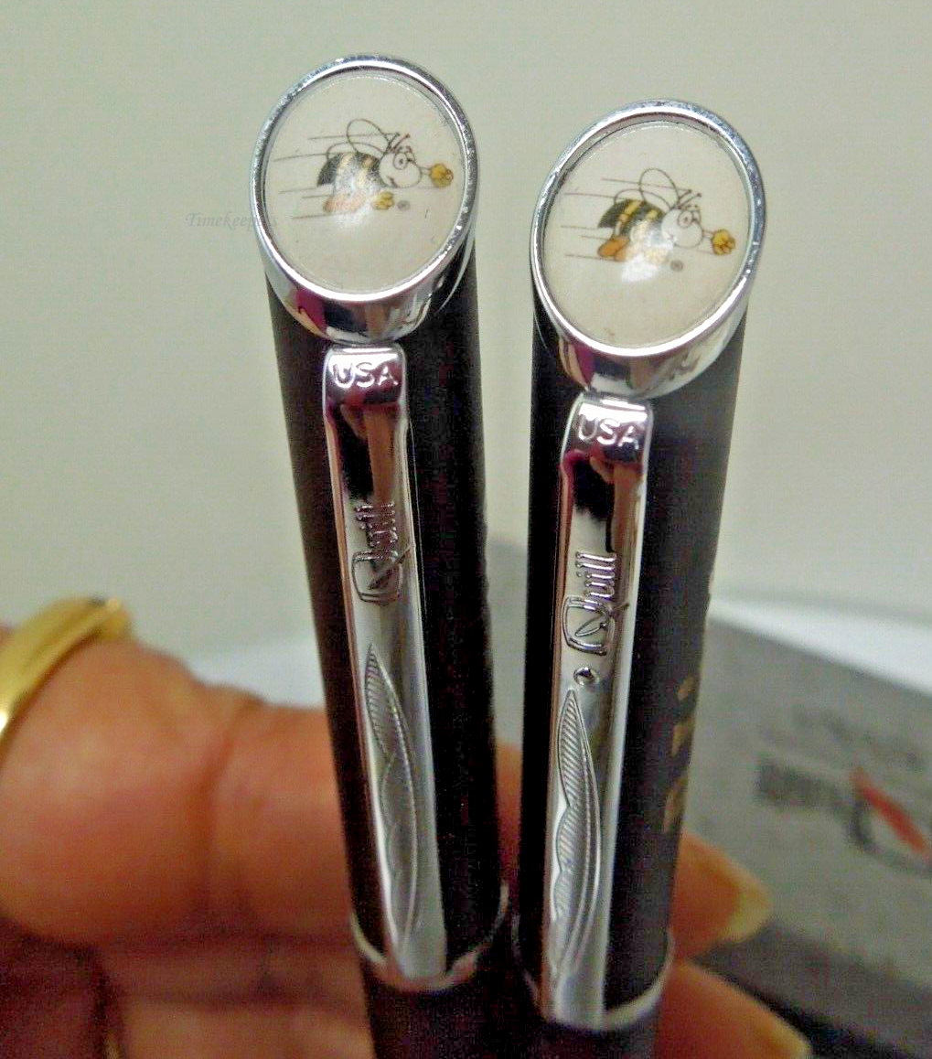 t025 Vintage Quill Silver Tone Ballpoint Pen + Mechanical Pencil Set in Box Pre-owned