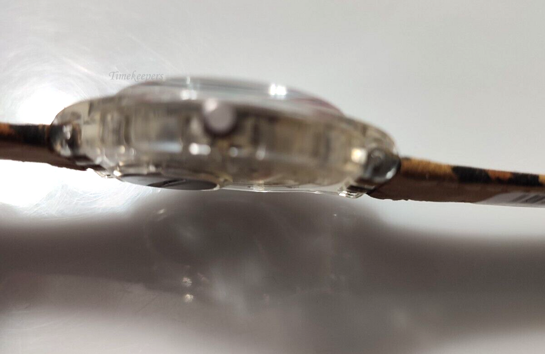 s476 Vintage 1995 Swatch OONGAWAH! GK193 - mint - unworn - running - new battery - 34mm dial - leather strap