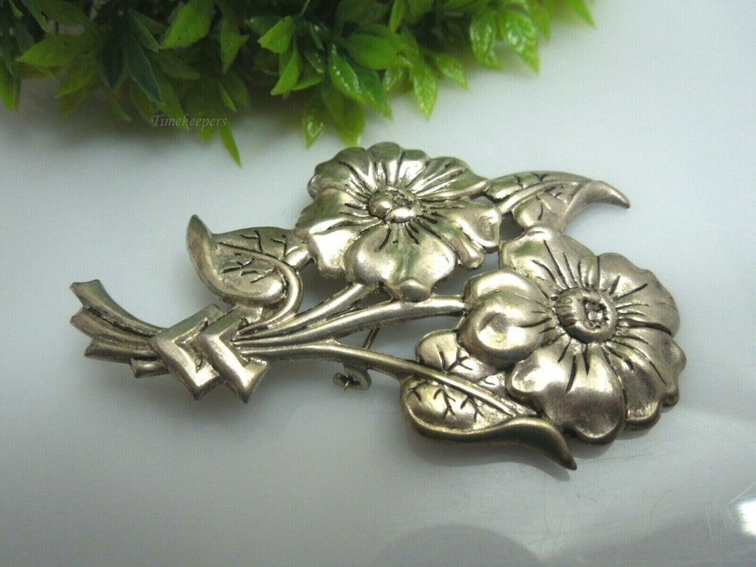 q220 Vintage Sterling Silver Floral Pin/brooch/Dress Pin/Sweater Brooch