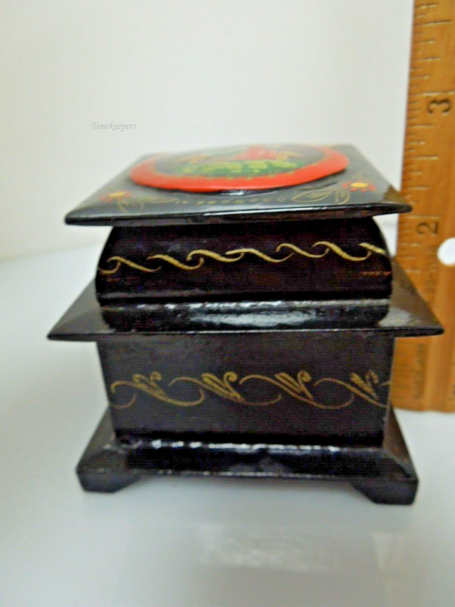 s995 Russian Box, Trinket Box, Lacquered Box, Vintage Boxes, Russian Art, Trinket Boxes, Russian Boxes, Wooden Boxes, Jewelry Boxes,