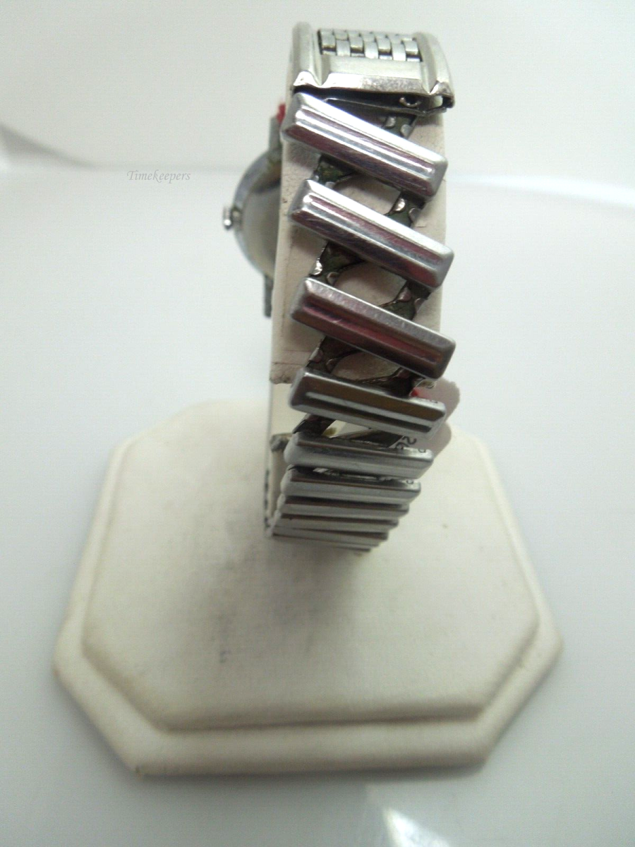 s167 Vintage Waltham 17 Jewels Mechanical Watch Swiss made Silvertone Wrist watch