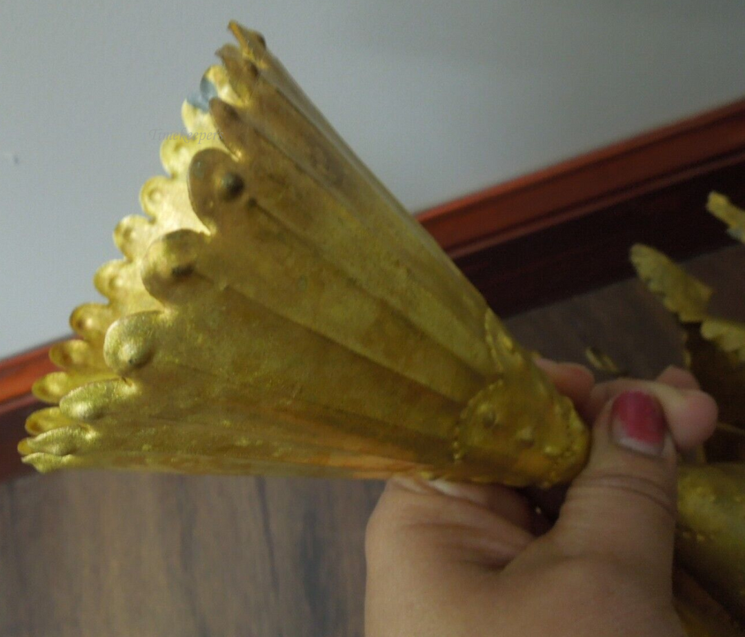 s215 Vintage Dove of Peace Tin Gold tone Chicken Hanging